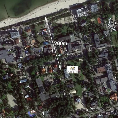 303 Planeta 公寓 梅尔诺